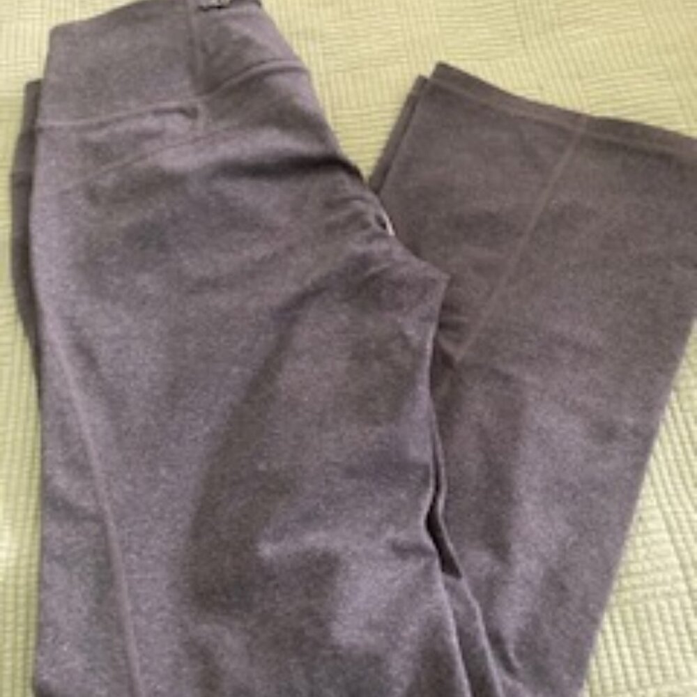 Athleta yoga pant